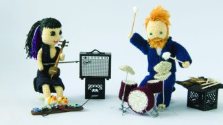 Artwork for Fil O Fenjoon by Zöj (Gelareh Pour and Brian O’Dwyer)